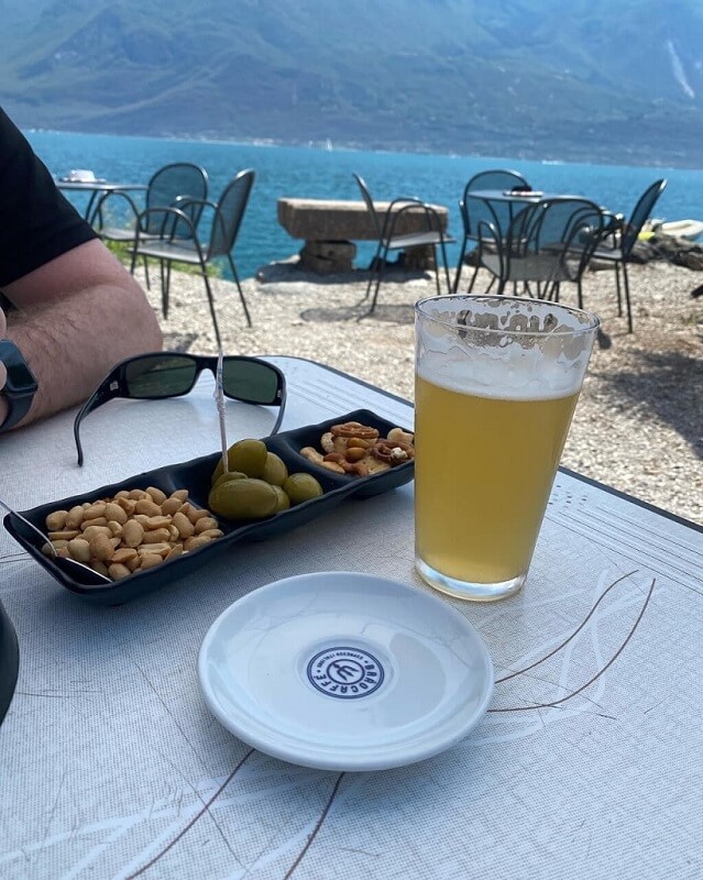 Limone Bar Radler Snacks Lake Garda