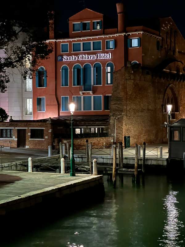 Vom Gardasee nach Venedig - Hotel Santa Chiara