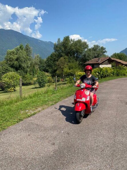 Kaethe Vespa ride Lake Garda