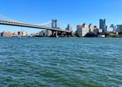 Ausblick auf die Manhattan Bridge vom Hudson River New York