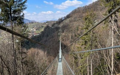 Excursion from Lake Garda to the Ponte Del Sole in Dossena – the longest Tibetan bridge in Italy
