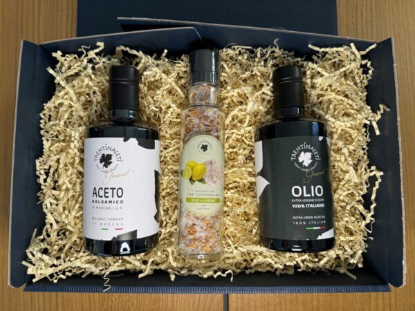 Geschenkbox mit Balsamico, Zitronengewürzsalz und Olivenöl